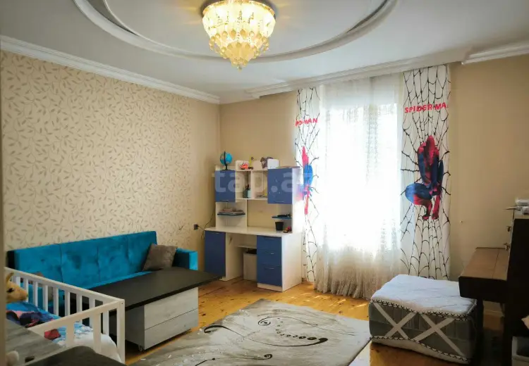 5 otaqlı mənzil , Xırdalan
