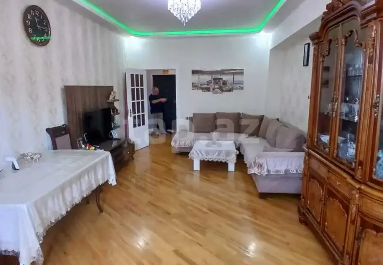 3 otaqlı mənzil , Xırdalan