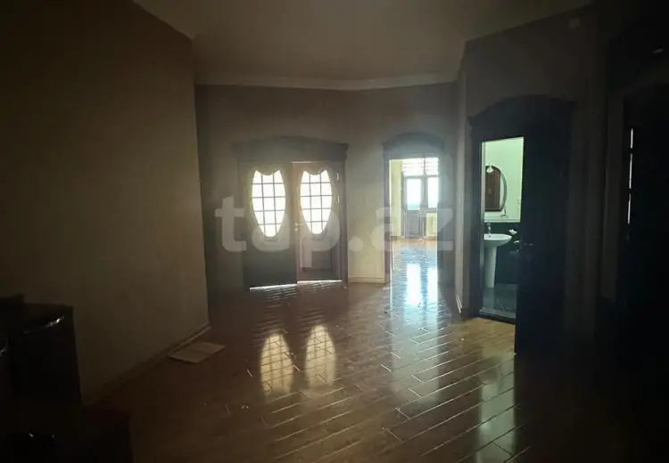 4 otaqlı mənzil , Bakı