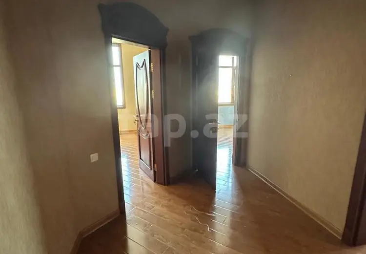 4 otaqlı mənzil , Bakı