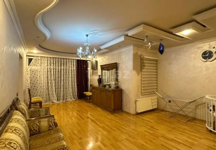 3 otaqlı mənzil , Bakı