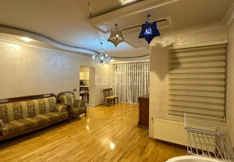 3 otaqlı mənzil , Bakı