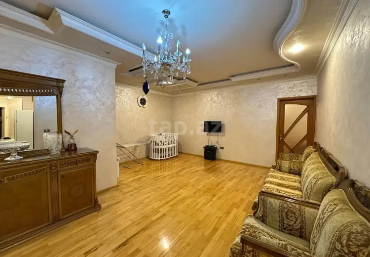 3 otaqlı mənzil , Bakı