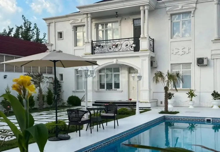 5 otaqlı mənzil Kirayə (günlük), Buzovna, Xəzər, Bakı