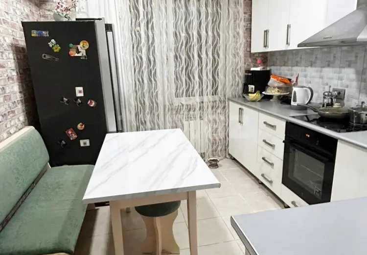 3 otaqlı mənzil , Bakı