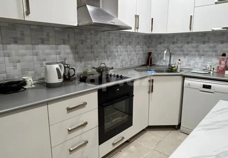 3 otaqlı mənzil , Bakı