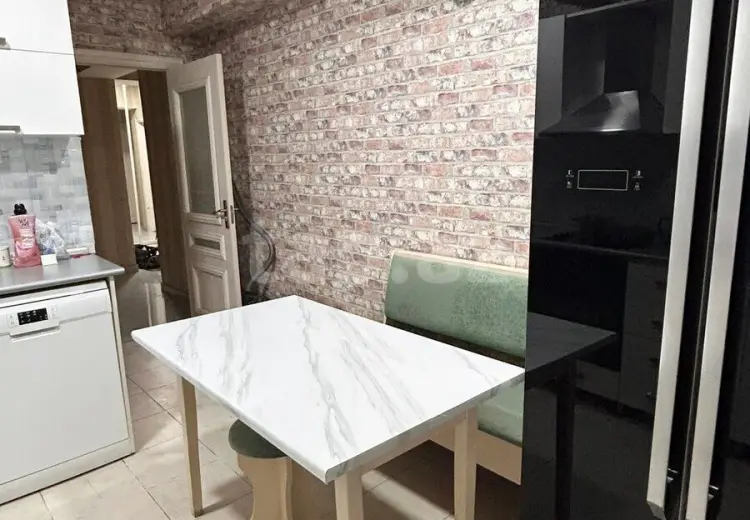 3 otaqlı mənzil , Bakı