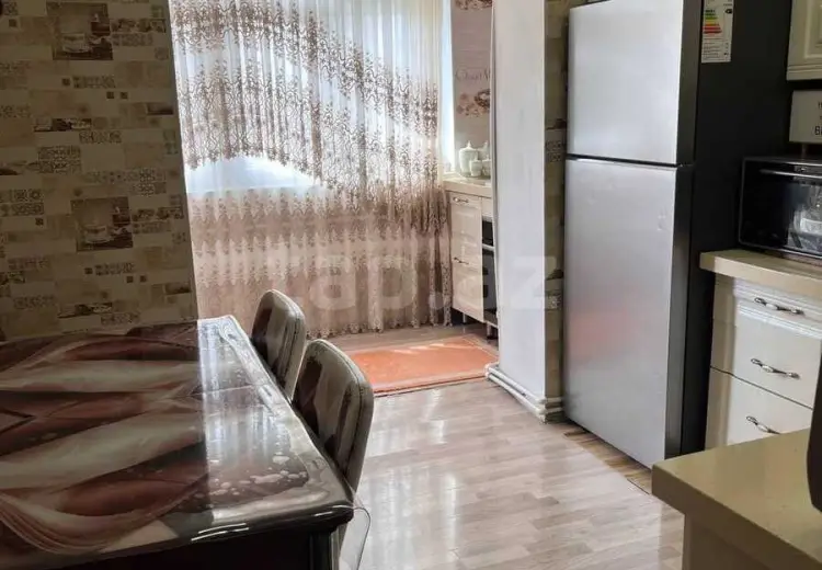 3 otaqlı mənzil , Bakı