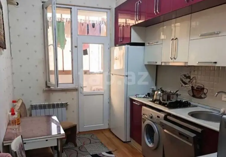 3 otaqlı mənzil , Xırdalan