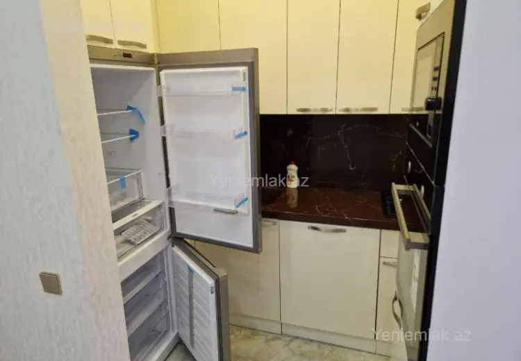 800 AZN - 3 otaqlı mənzil Kirayə (aylıq), Xətai, Bakı