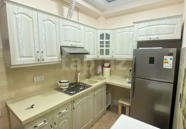 2 otaqlı mənzil , Bakı