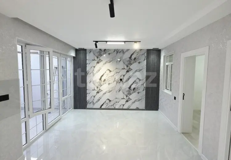 3 otaqlı mənzil , Səbail, Bakı