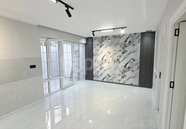 3 otaqlı mənzil , Səbail, Bakı