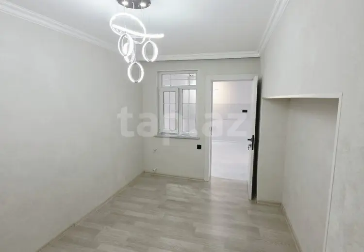 3 otaqlı mənzil , Səbail, Bakı