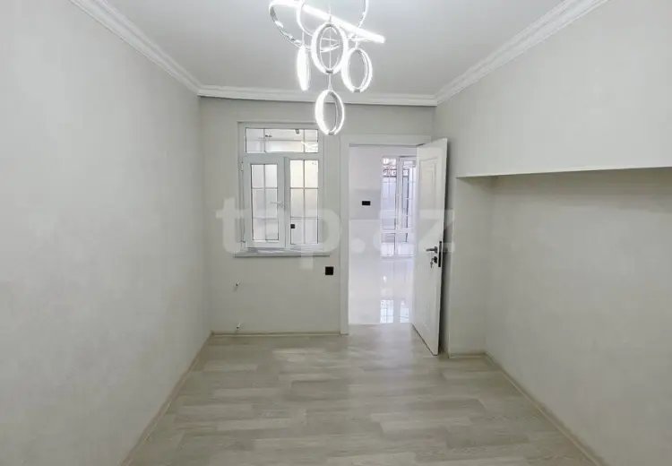 3 otaqlı mənzil , Səbail, Bakı