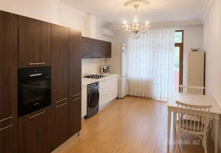 448 000 AZN - 3 otaqlı mənzil Satılır, Nərimanov, Bakı