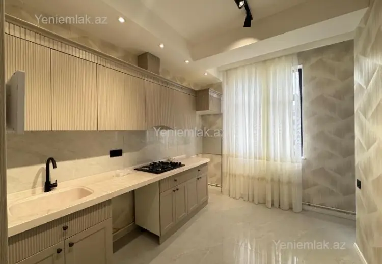 295 000 AZN - 3 otaqlı mənzil Satılır, Nizami, Bakı
