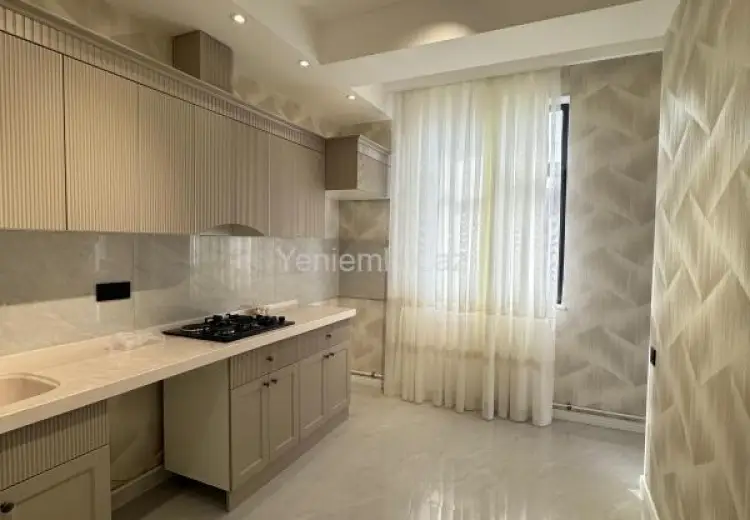 295 000 AZN - 3 otaqlı mənzil Satılır, Nizami, Bakı