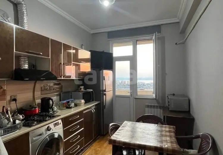 2 otaqlı mənzil , Bakı