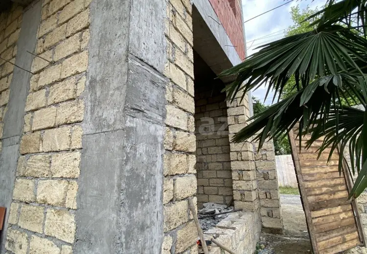 5 otaqlı mənzil , Qəbələ
