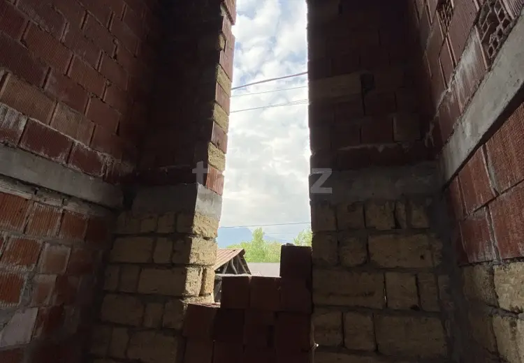 5 otaqlı mənzil , Qəbələ