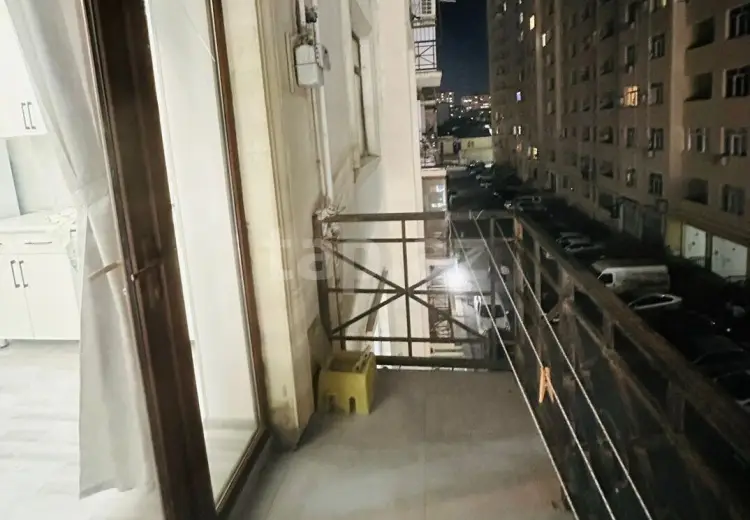 2 otaqlı mənzil , Bakı