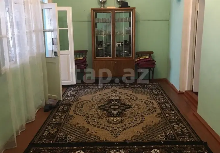 10 otaqlı mənzil , Zaqatala