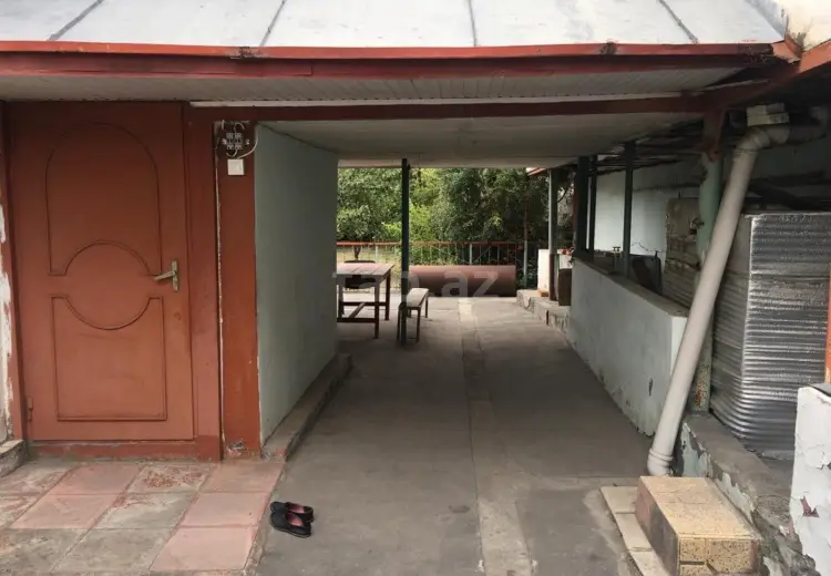 10 otaqlı mənzil , Zaqatala
