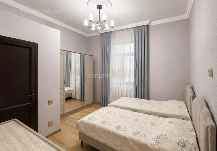 340 000 AZN - 4 otaqlı mənzil Satılır, Badamdar qəs., Səbail, Bakı