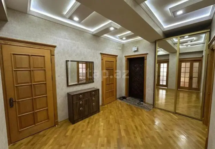 3 otaqlı mənzil , Nəsimi, Bakı