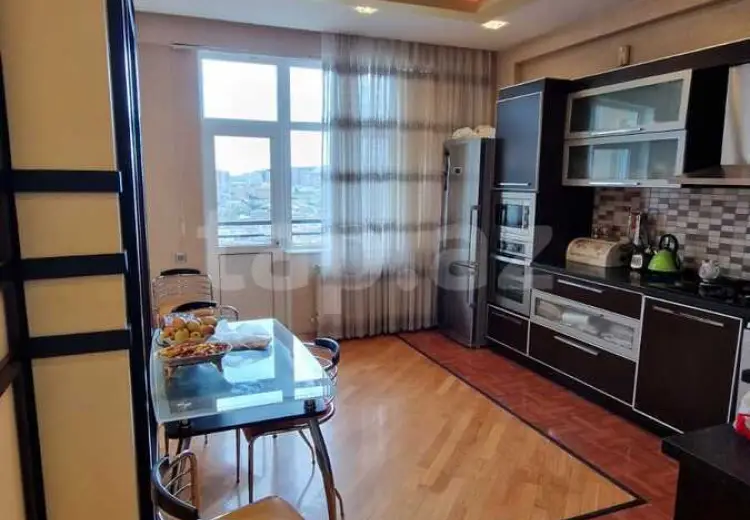 3 otaqlı mənzil , Yasamal qəs., Yasamal, Bakı