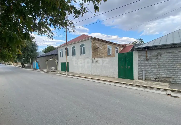 6 otaqlı mənzil , Şamaxı