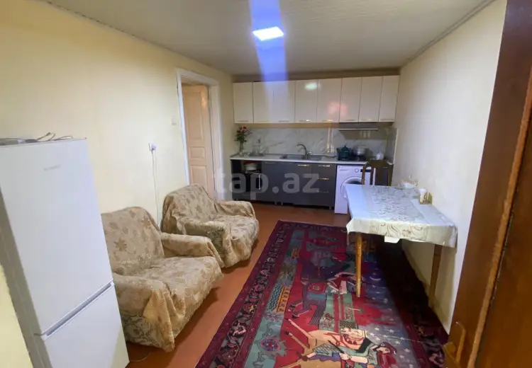 6 otaqlı mənzil , Şamaxı