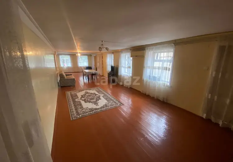 6 otaqlı mənzil , Şamaxı