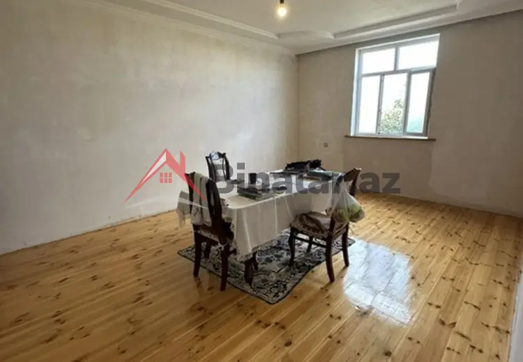 2 otaqlı mənzil Satılır, Gəncə