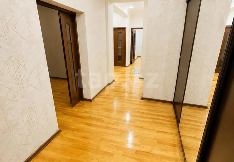 3 otaqlı mənzil , Bakı