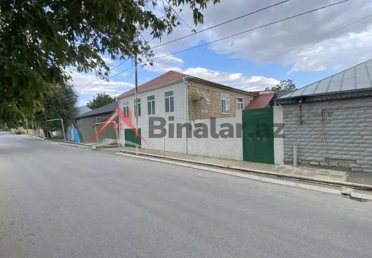 6 otaqlı mənzil Satılır, Şamaxı