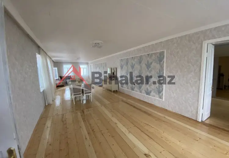 6 otaqlı mənzil Satılır, Şamaxı