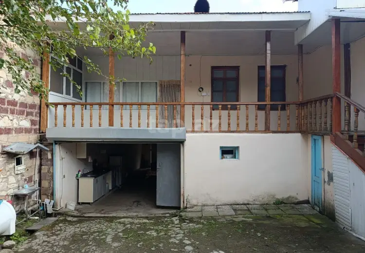 5 otaqlı mənzil , Göygöl