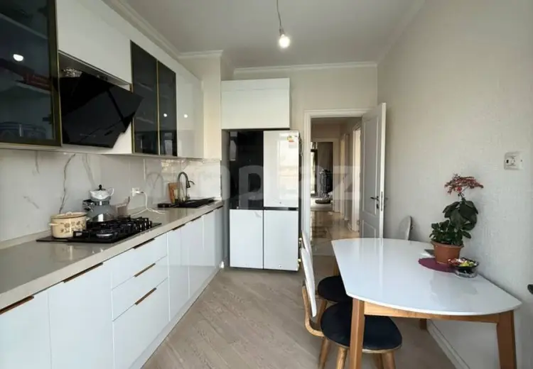 3 otaqlı mənzil , Yasamal, Bakı
