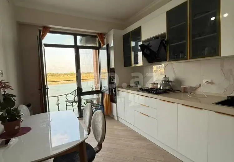 3 otaqlı mənzil , Yasamal, Bakı