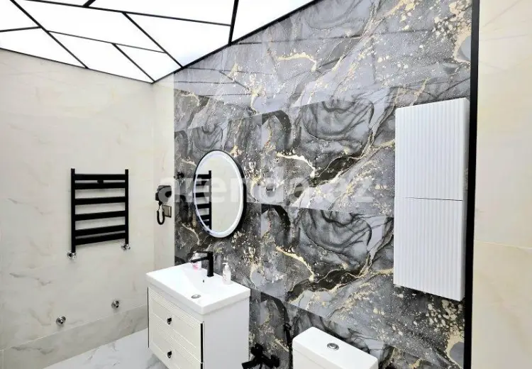 435 000 AZN - 10 otaqlı mənzil Satılır, Novxanı, Abşeron