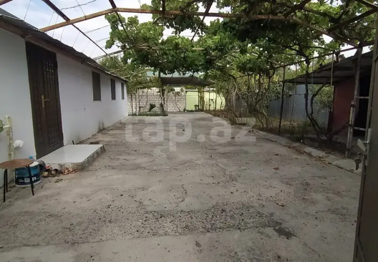 4 otaqlı mənzil , Bakı