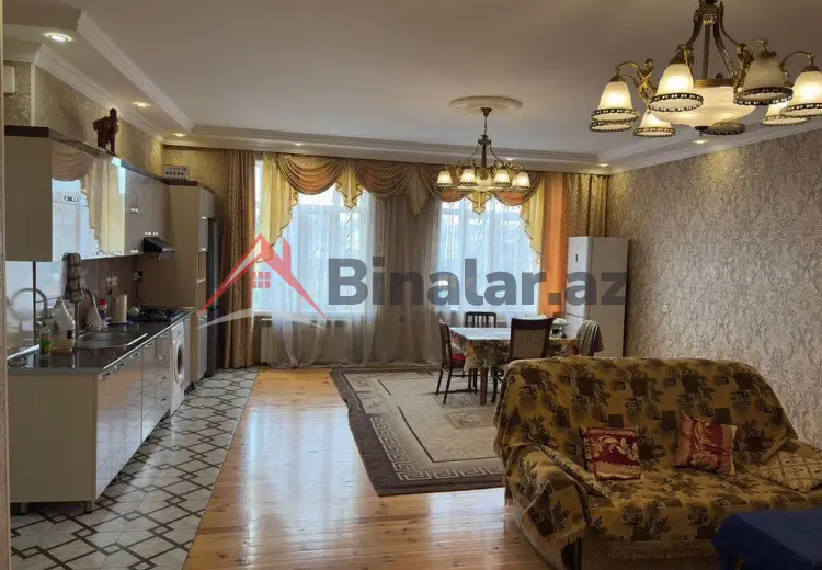 7 otaqlı mənzil Satılır, Gəncə