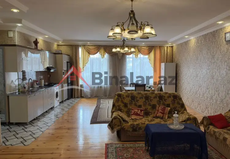 7 otaqlı mənzil Satılır, Gəncə