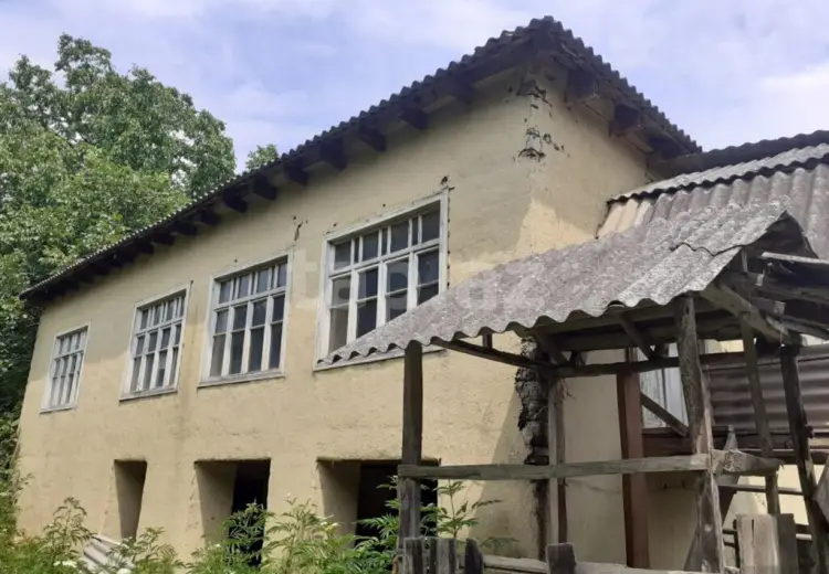 4 otaqlı mənzil , Quba