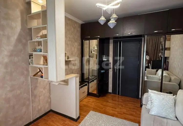 3 otaqlı mənzil , Bakı
