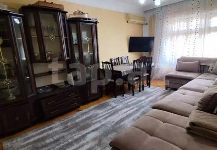 4 otaqlı mənzil , Bakı