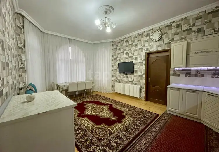 5 otaqlı mənzil , Göygöl