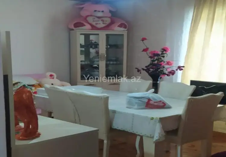 4 otaqlı mənzil Satılır, Qəbələ
